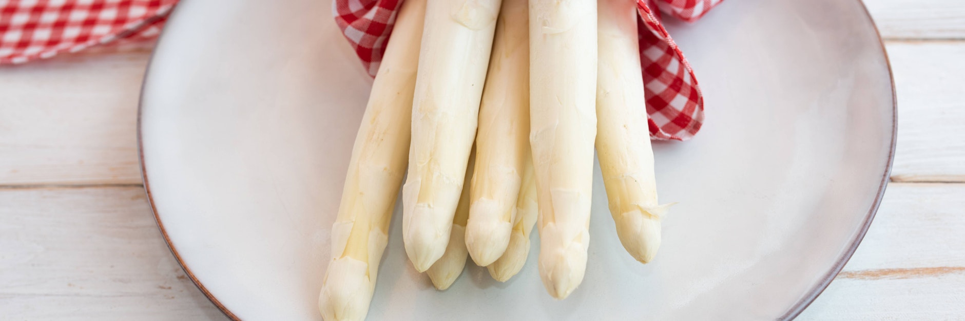 Bald beginnt die Spargel-Zeit. Freuen Sie sich schon auf dieses Rezept.