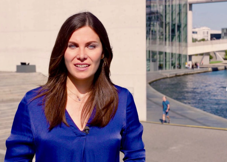 Schwächeanfall: n-tv-Reporterin bei Live-Sendung zusammengebrochen! SO geht es Clara Pfeffer nun