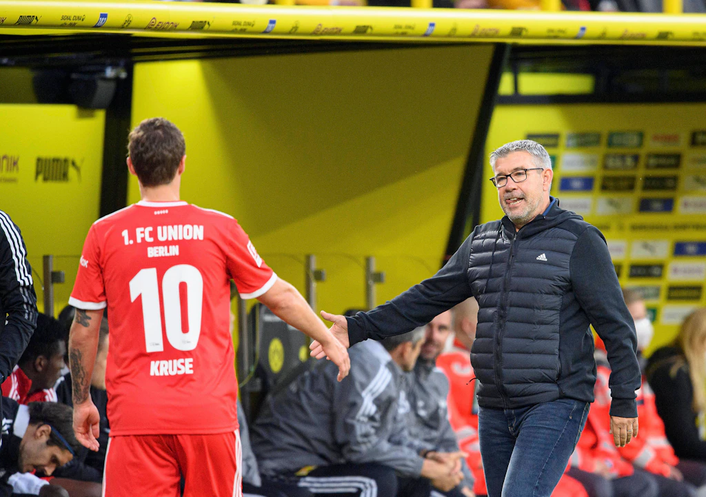 Gerade noch gurrten Turteltäubchen, jetzt herrscht beim 1. FC Union Rosenkrieg