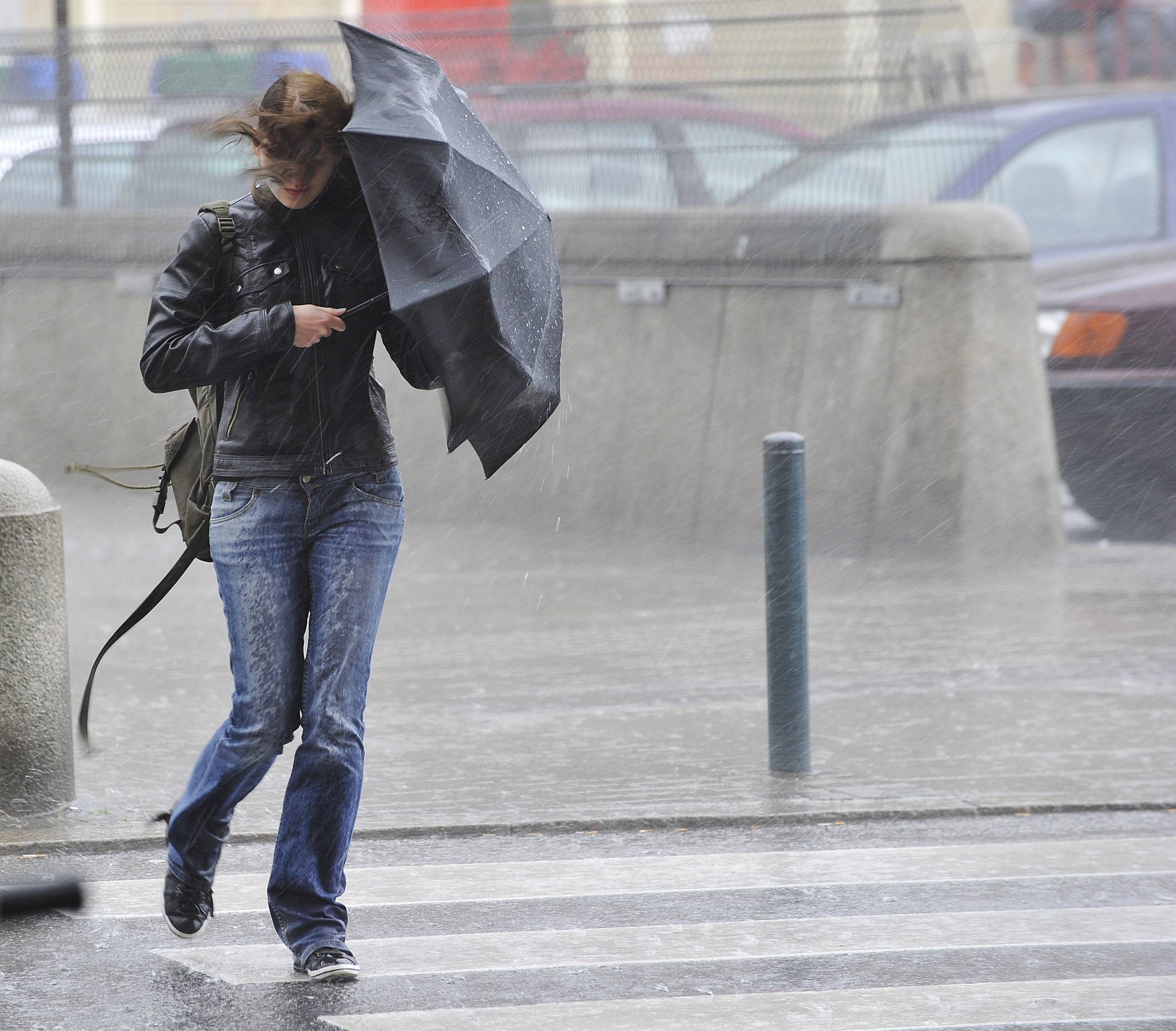 Wetter dreht durch: Orkan trifft Deutschland am Donnerstag +++ Sturmfluten drohen +++ Hier wird es richtig gefährlich!