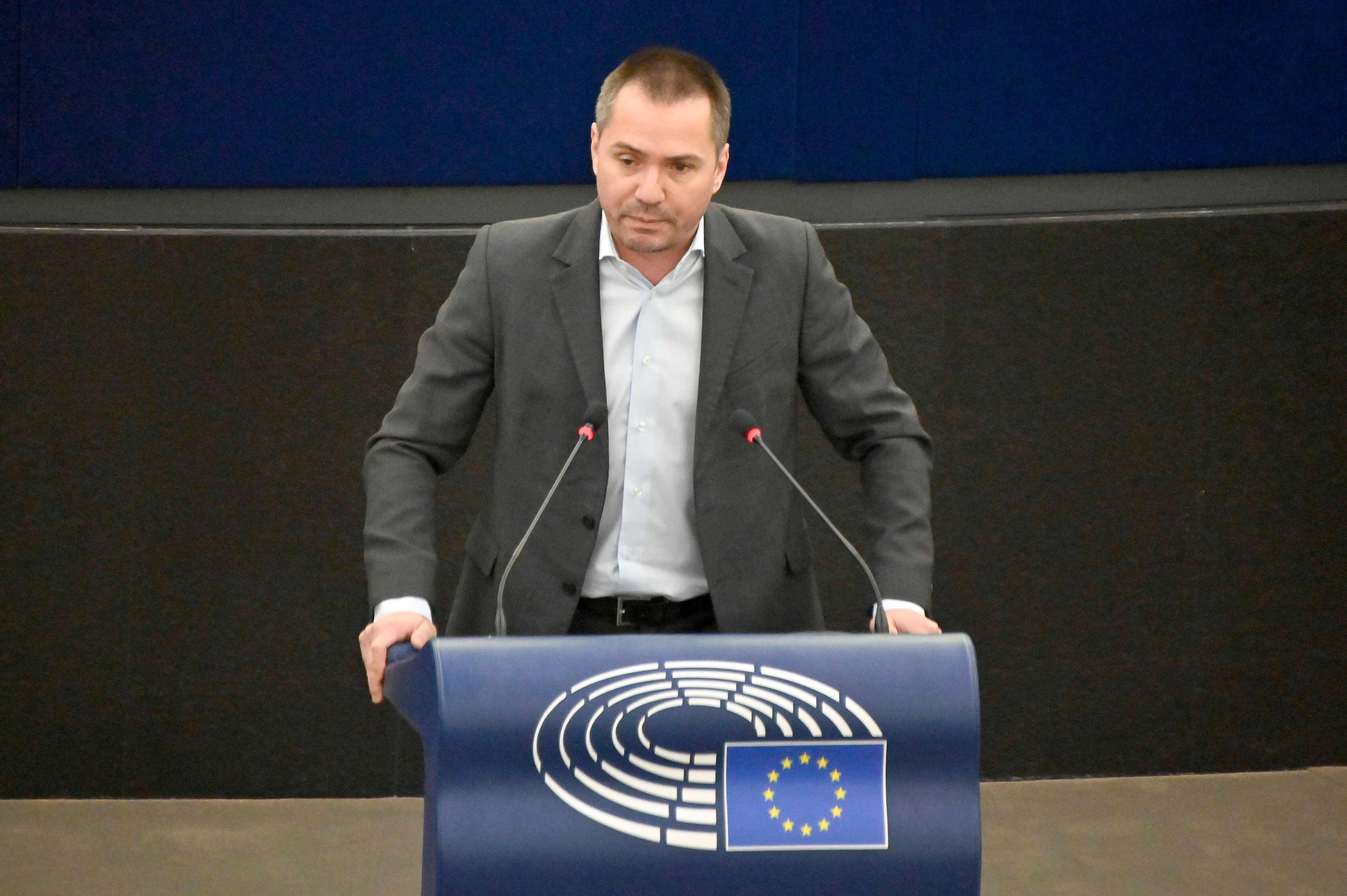 Image - Video aus dem Europaparlament: Bulgarischer Abgeordneter zeigt Hitlergruß!