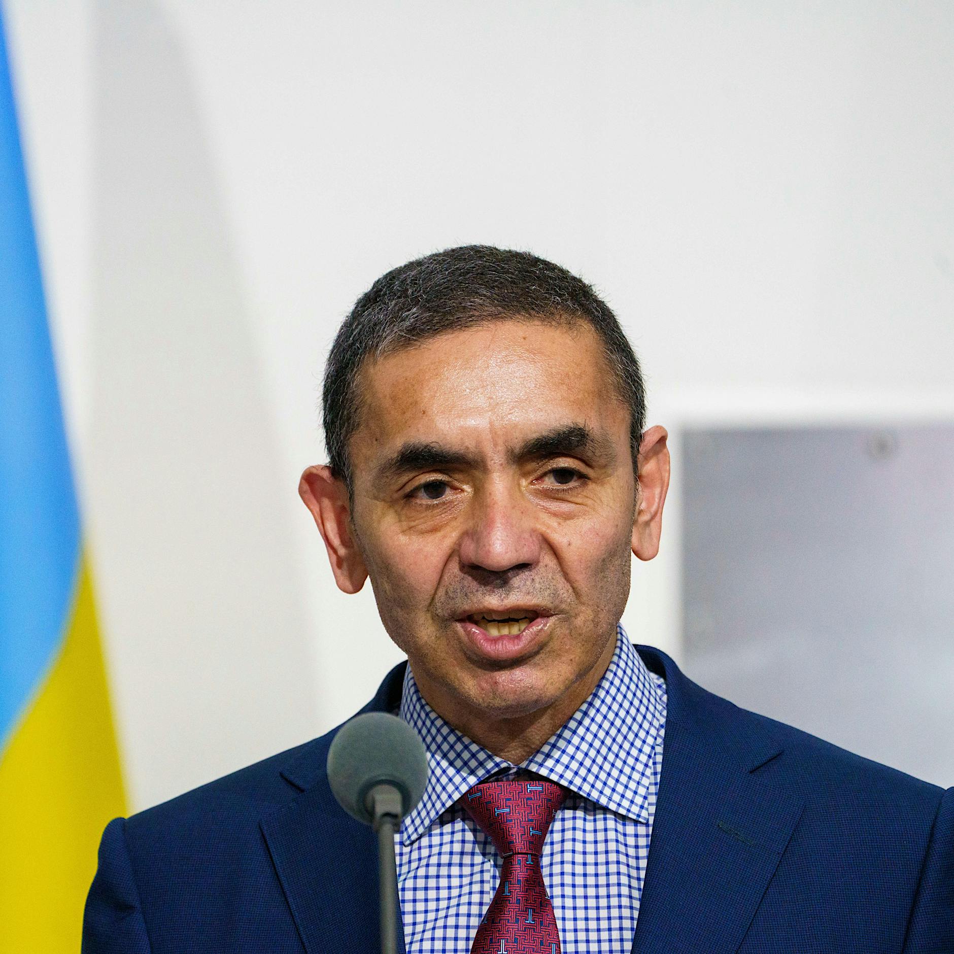 Biontech-Gründer Sahin: Müssen „die nächsten zehn Jahre“ mit Corona leben