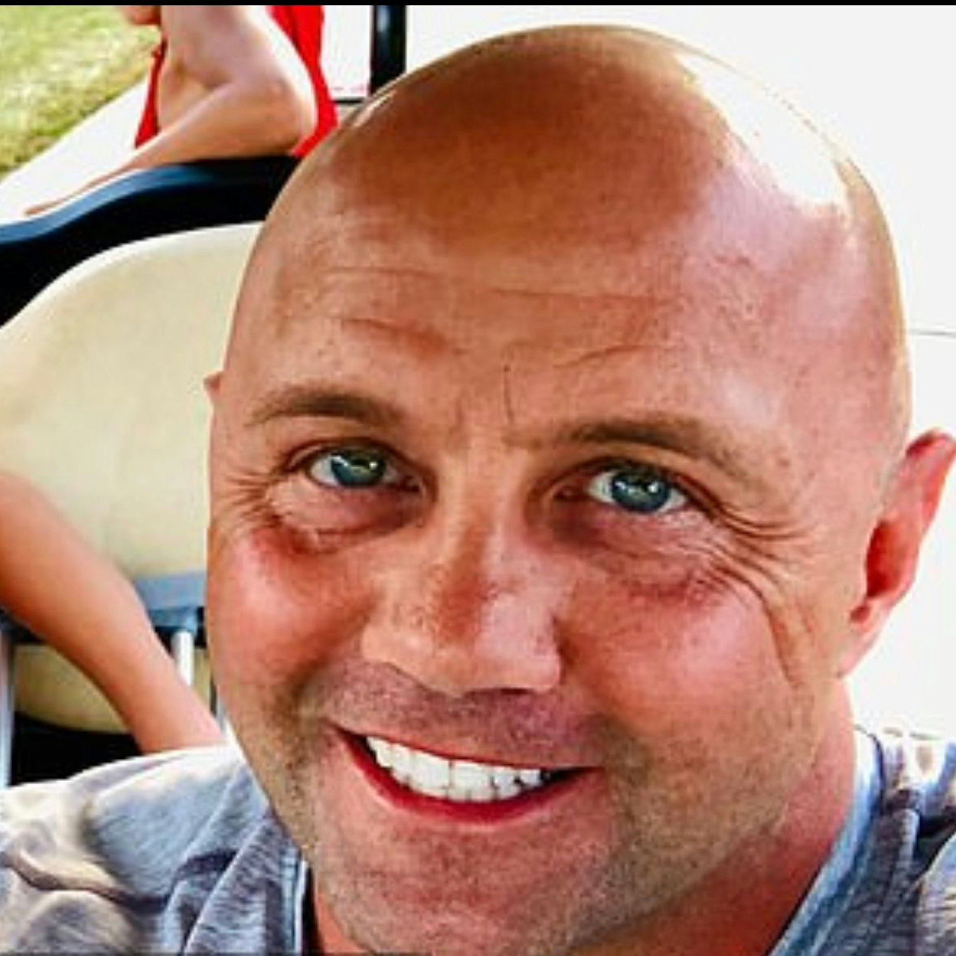 Vater Rob griff zur Waffe.