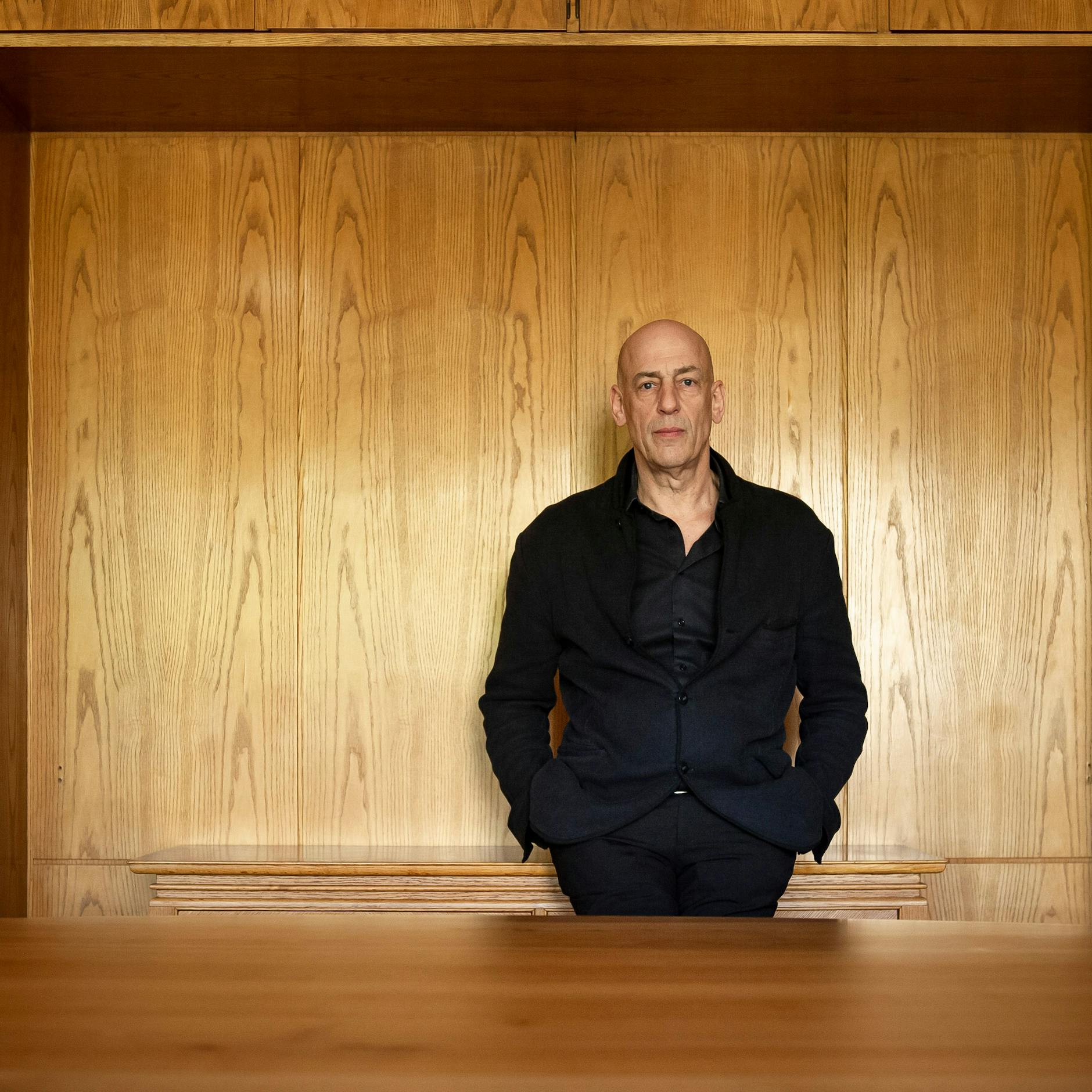 Image - Klaus Dörr: Der „Sexist“ mit den Handküssen