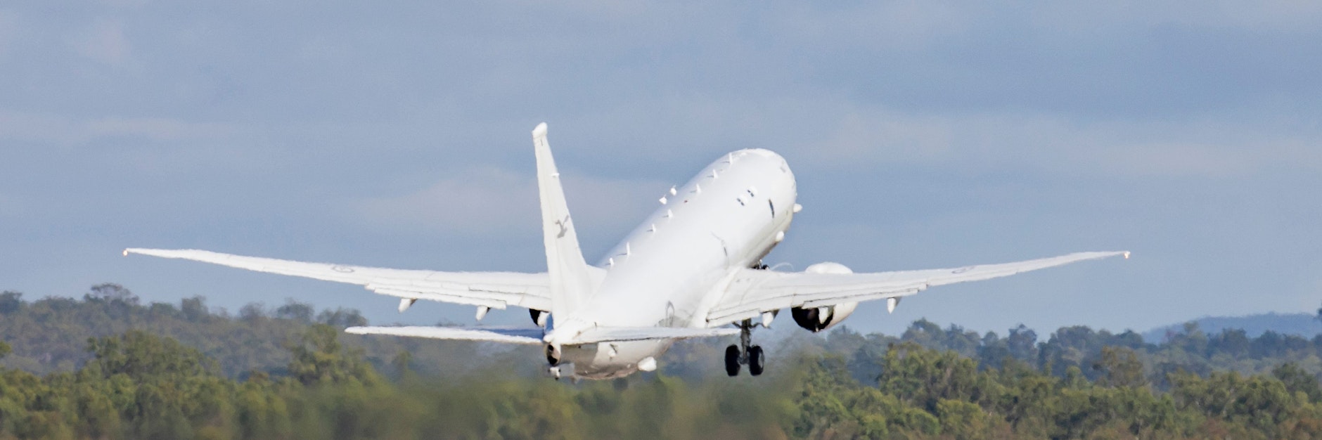 Ein Flugzeug beim Start: Künftig mit Duftnote Pommes oder lieber Curry ohne ...?