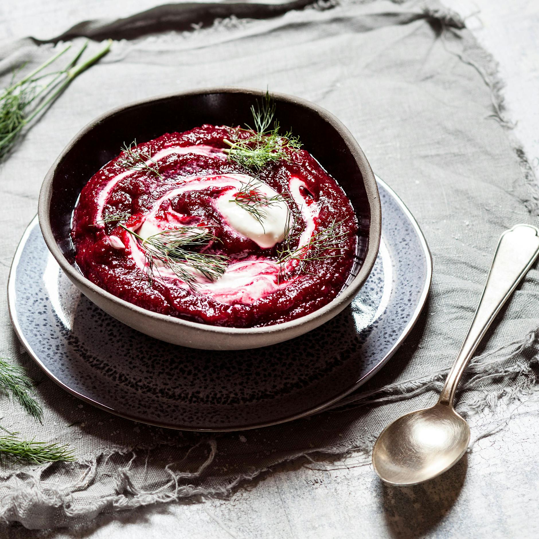 Borschtsch – das beste Rezept aus den DDR-Kochbüchern: So wird der Ost-Eintopf richtig deftig-lecker!