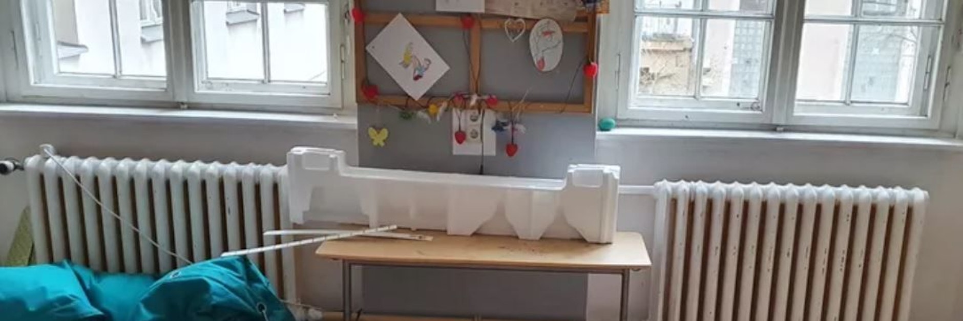 Das leergeklaute Spielzimmer der Grundschüler