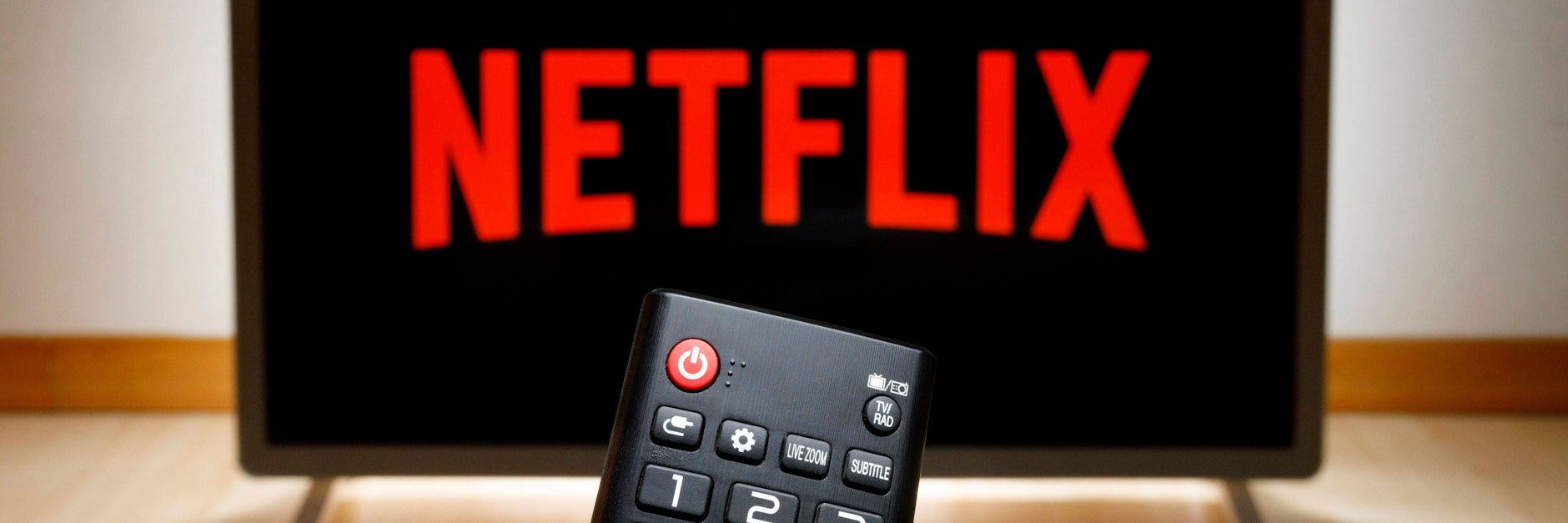 Das Landgericht Berlin entschied: Der Streaminganbieter Netflix darf die Abopreise nicht willkürlich erhöhen.