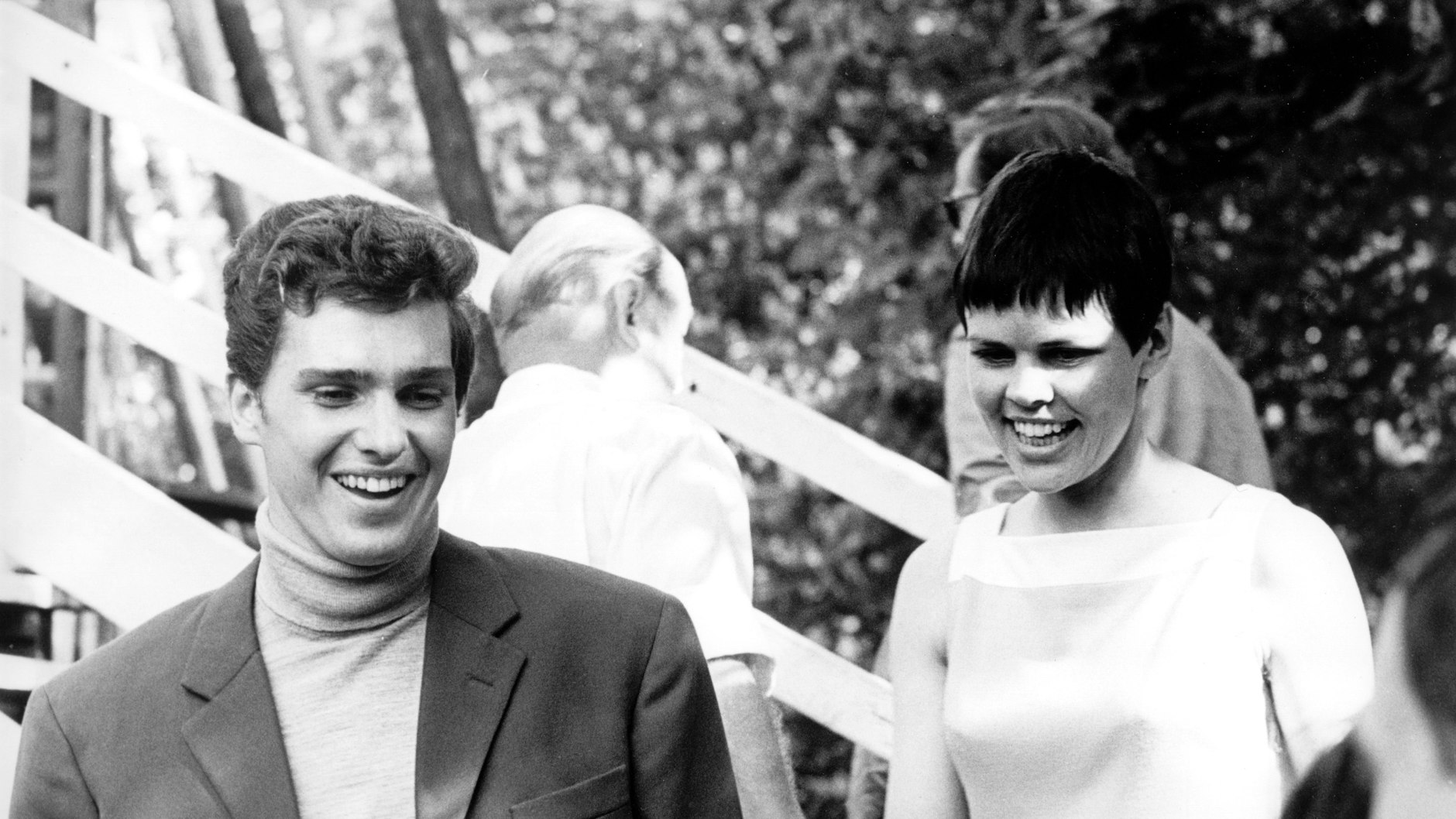 Das Schlager-Traumpaar der DDR, Frank Schöbel und Chris Doerk, aufgenommen zu Pfingsten im Mai 1967 in Karl-Marx-Stadt (heute Chemnitz).