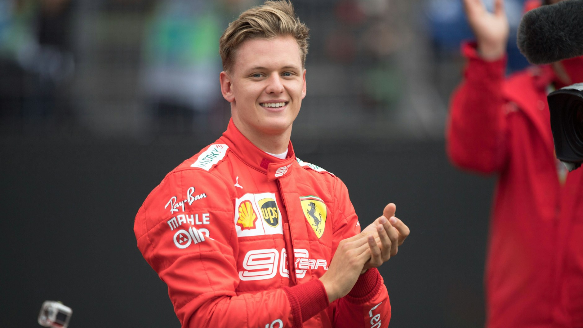 Mick Schumacher (22) wurde von den Ferrari-Fans gefeiert. Der Haas-Pilot ist bei den Italienern aber vorerst nur Ersatzfahrer.