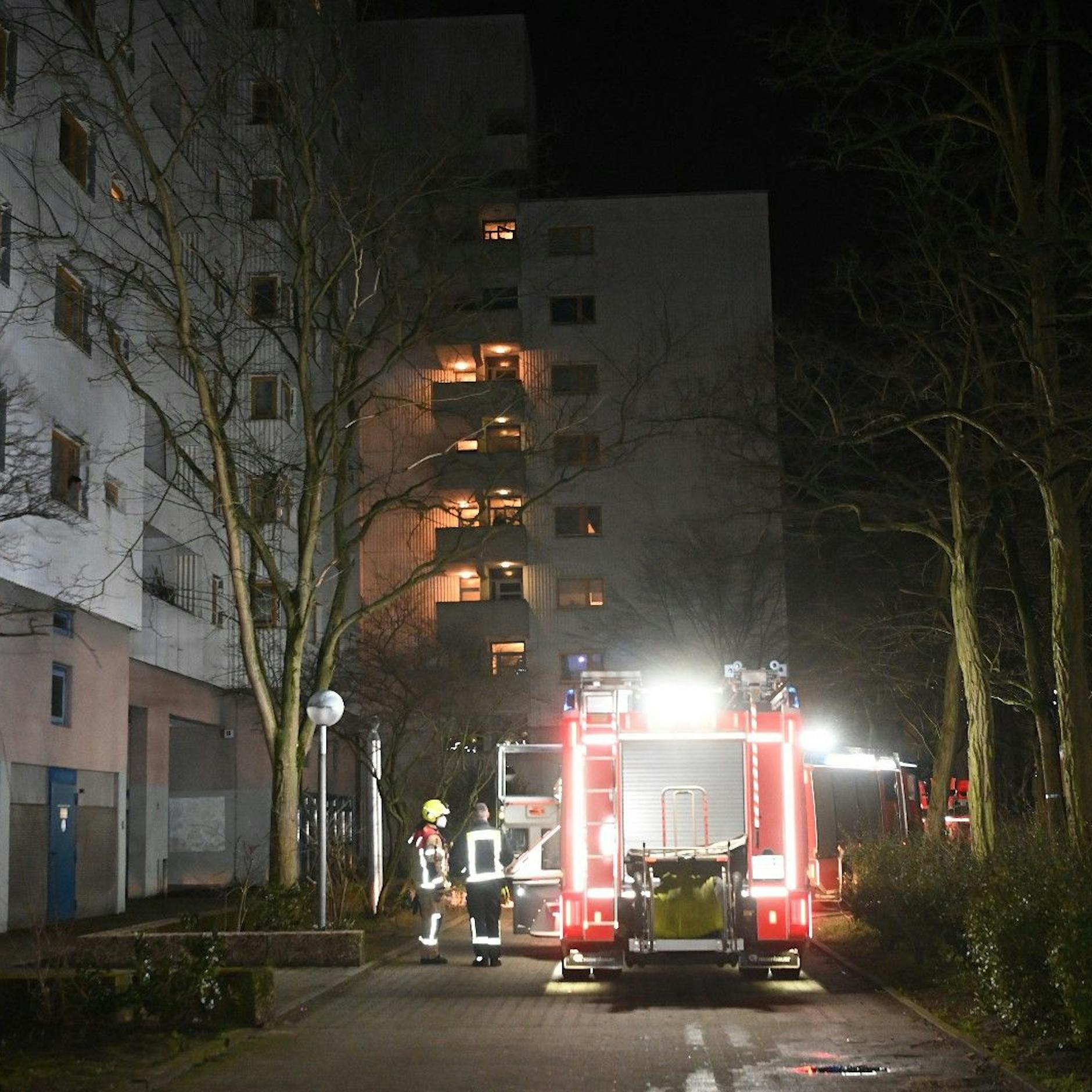 Die Angst vor einem unheimlichen Feuerteufel: Schon wieder brannten Keller in Spandau