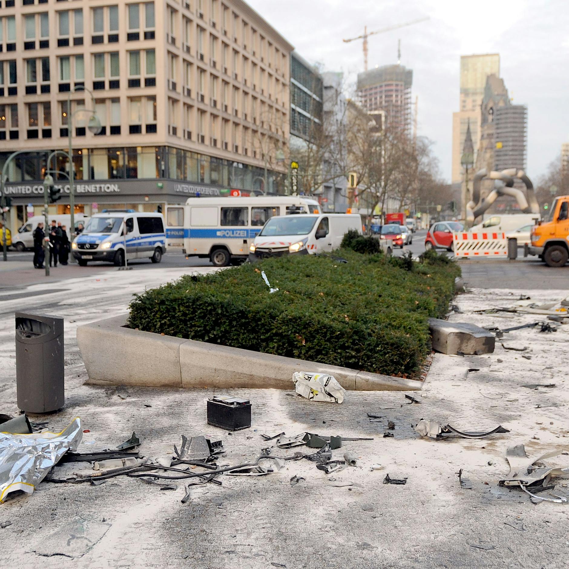 Ausstellung zu illegalen Autorennen: Das Auto des Kudamm-Opfers wird gezeigt