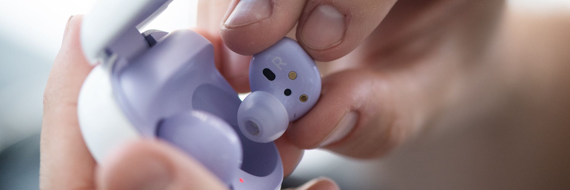 Die drittplatzierten Samsung Galaxy Buds 2 (130 Euro) empfehlen die Warentester für den Sport.