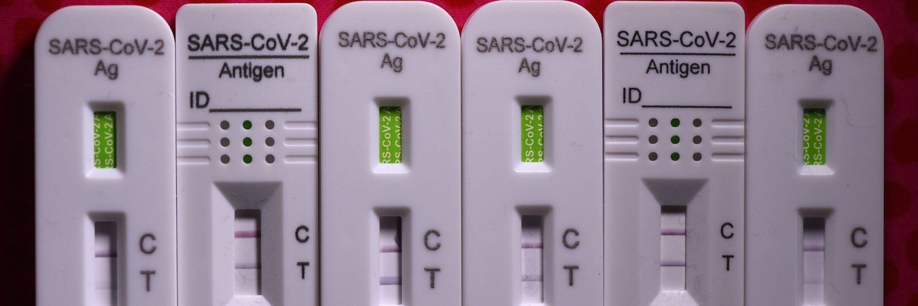 Corona Antigen-Schnelltests mit positivem Befund.