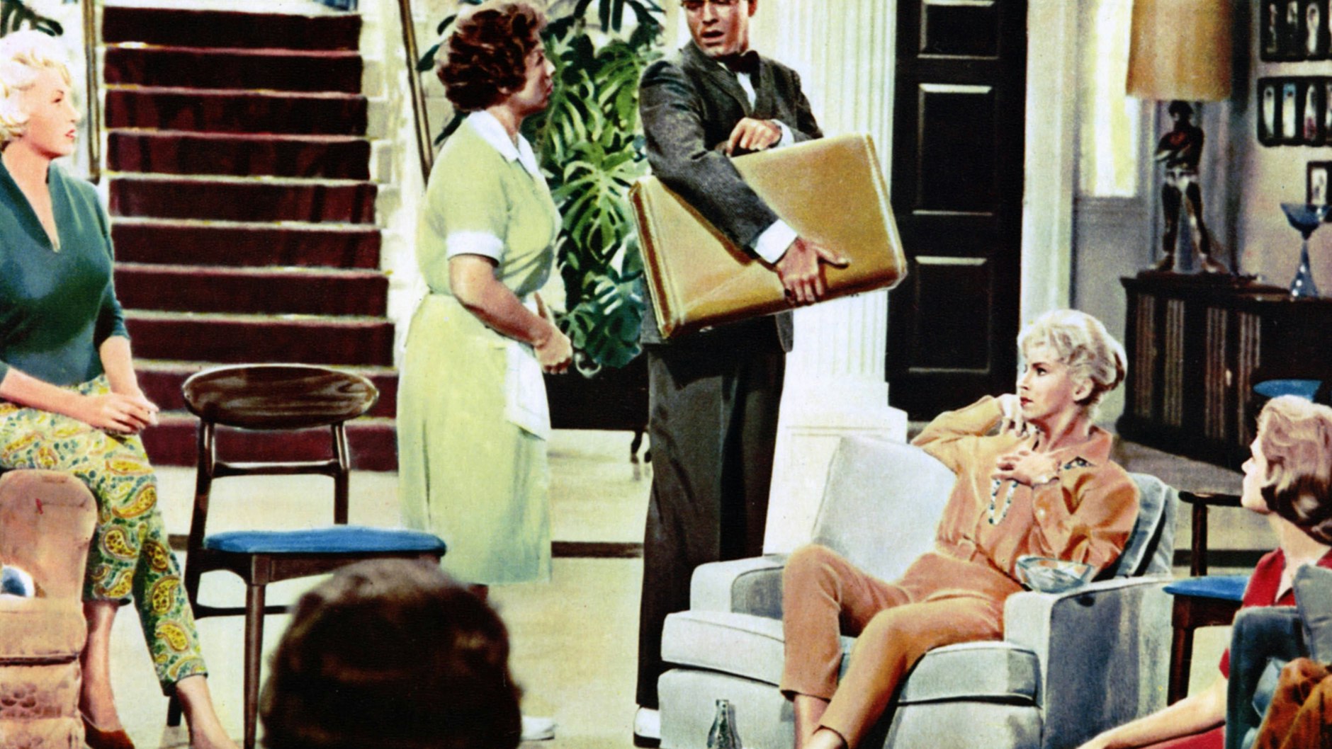 Jerry Lewis und Hope Holiday (2.v.r.) in einer Szene des Films „Ich bin noch zu haben“.<a href="https://de.wikipedia.org/wiki/Ich_bin_noch_zu_haben"></a>