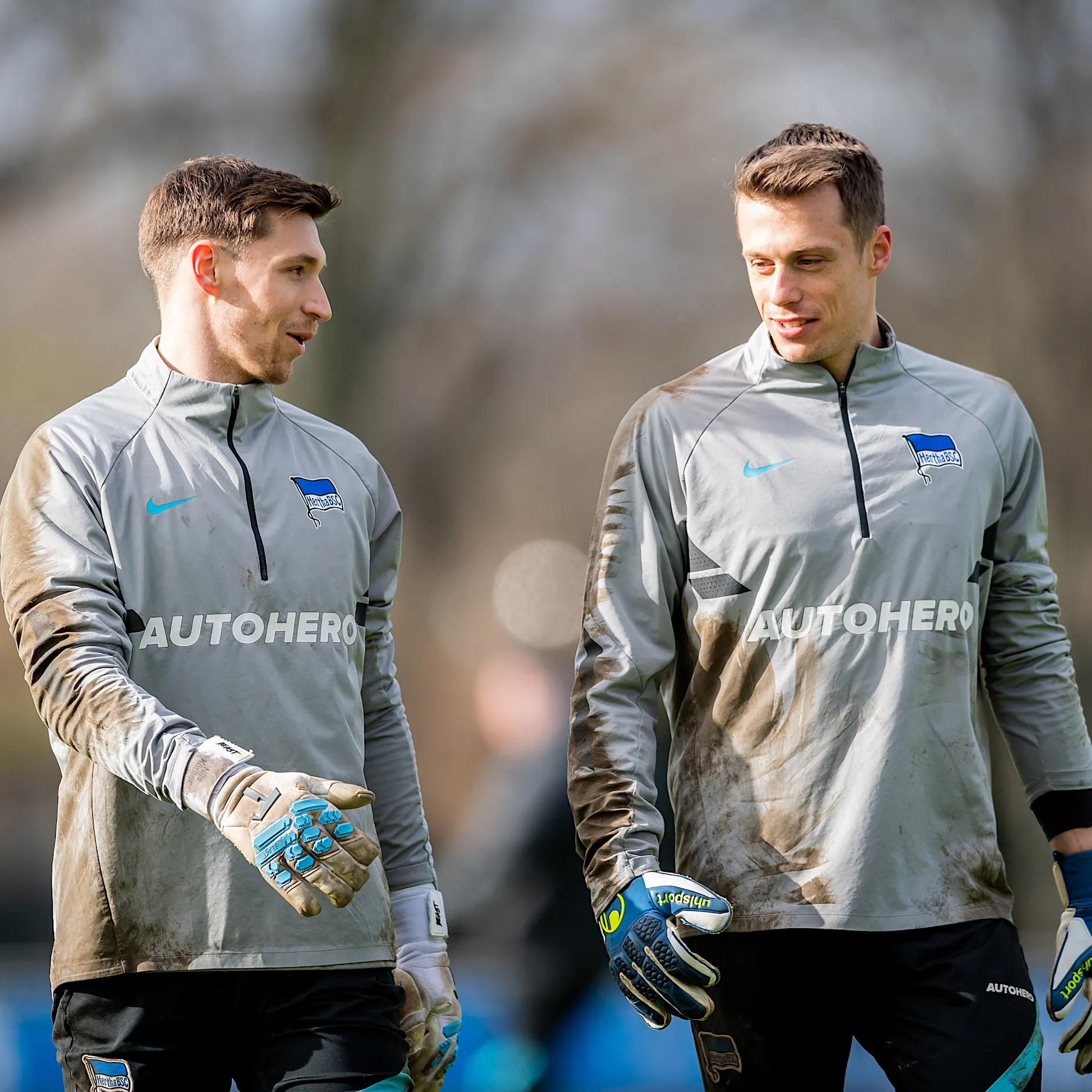 Der Nächste bitte: Herthas Alexander Schwolow in häuslicher Isolation