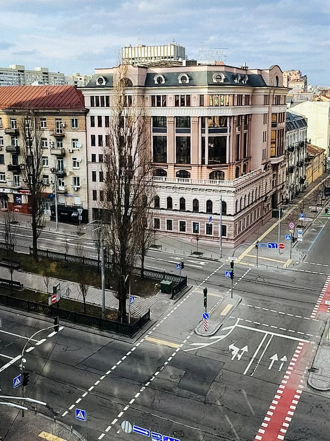 Dieses Foto hat Refael Yucha aus dem Fenster seiner Wohnung in Kyiv gemacht.
