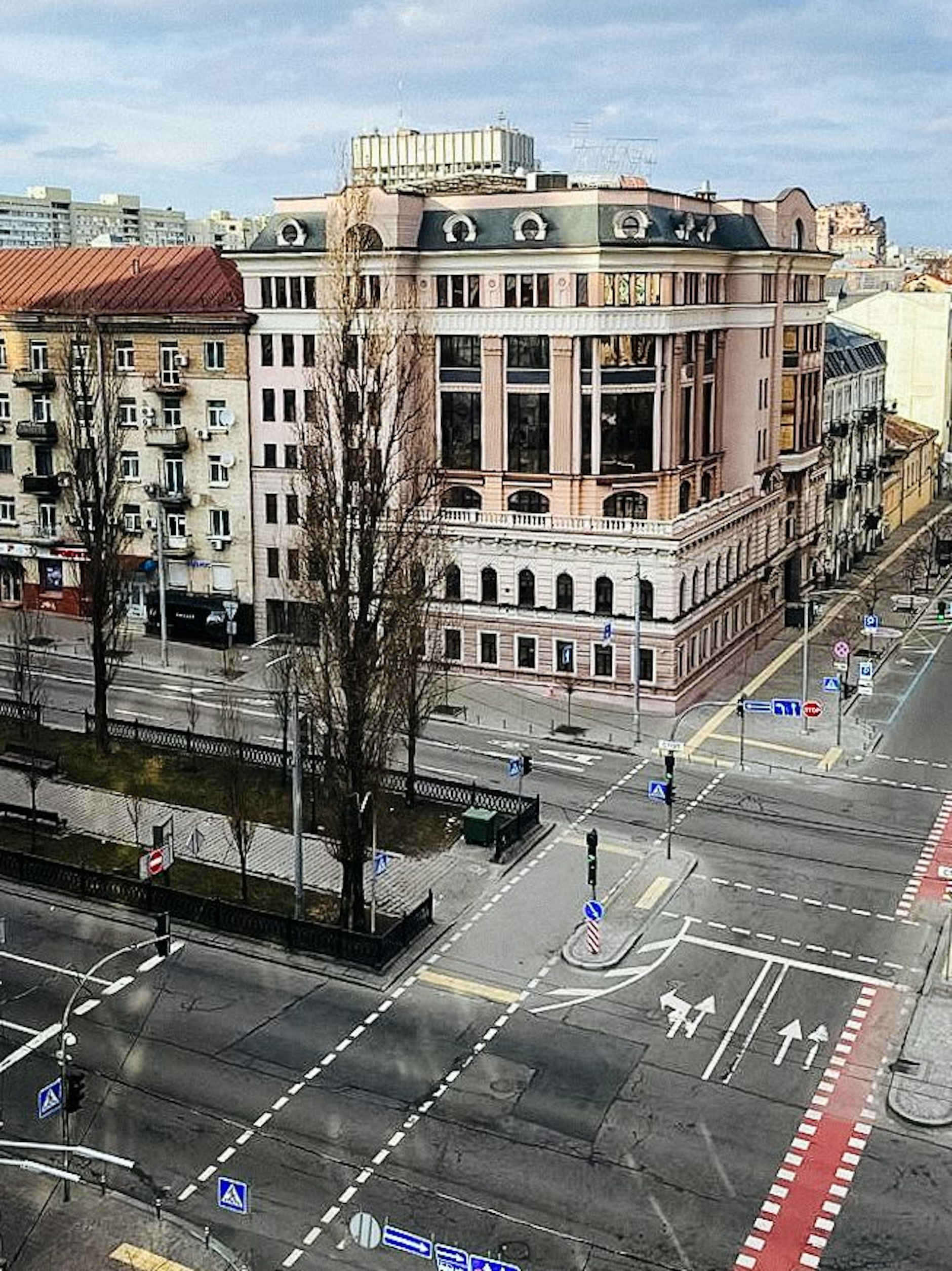 Dieses Foto hat Refael Yucha aus dem Fenster seiner Wohnung in Kyiv gemacht.