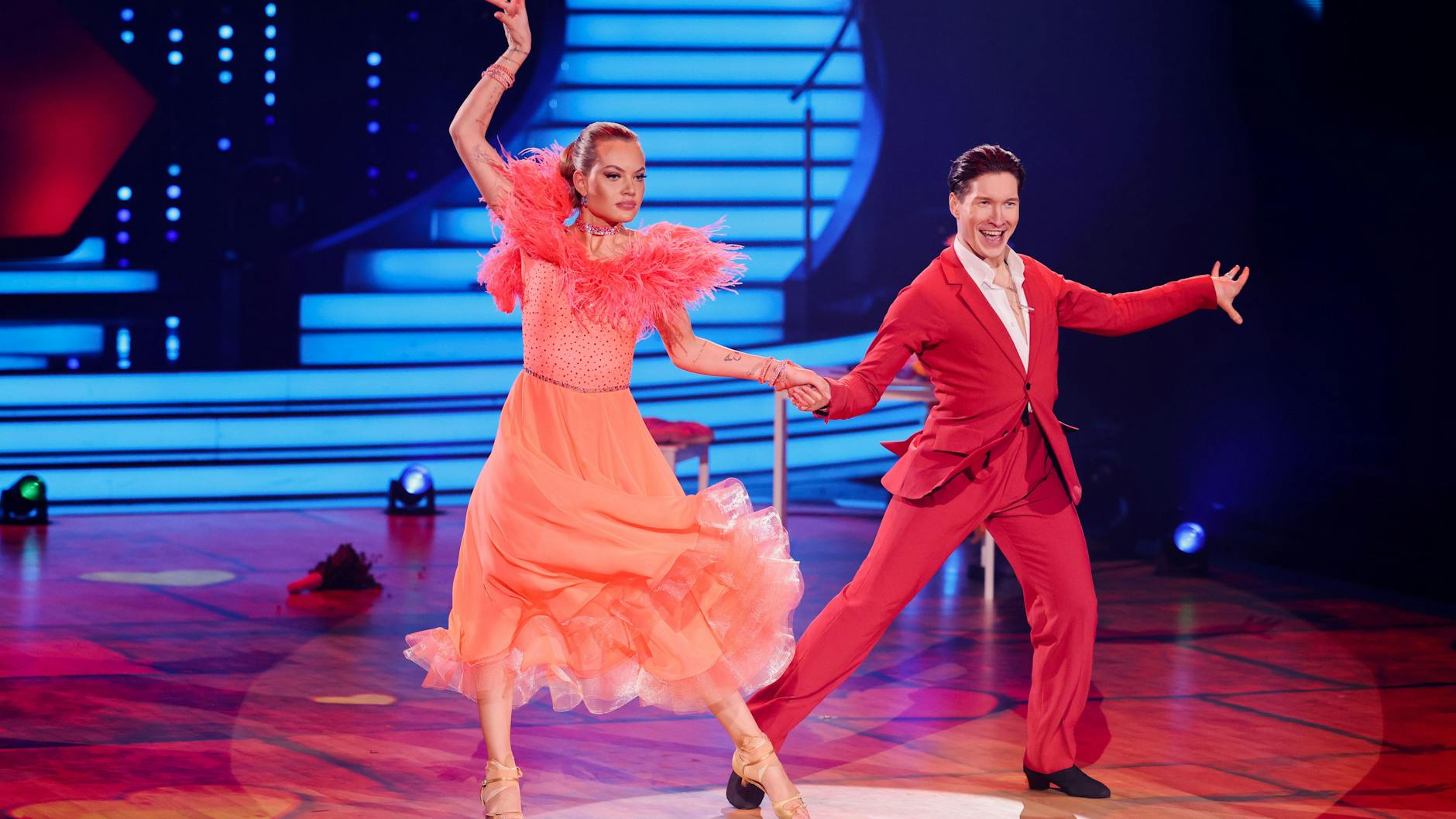 Model Cheyenne Ochsenknecht tanzt bei „Let’s Dance“ mit Evgeny Vinokurov.