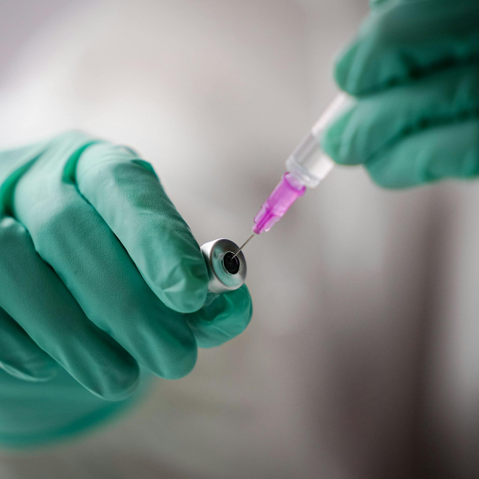 Impffolgen: Paul-Ehrlich-Institut will Zahlen der BKK analysieren