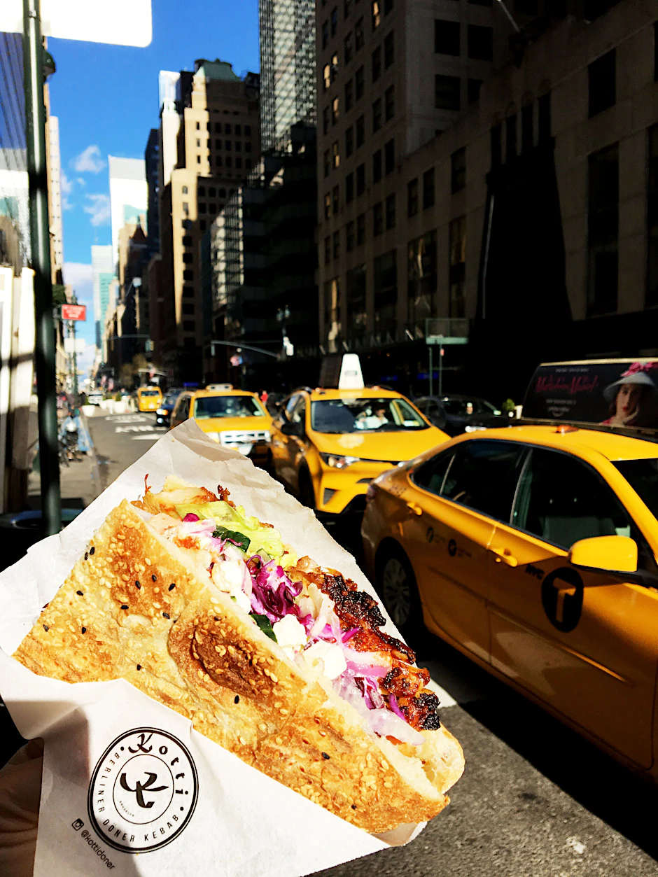Der „Kotti Doner“ erobert schmeckt den New Yorkern ausgesprochen gut.