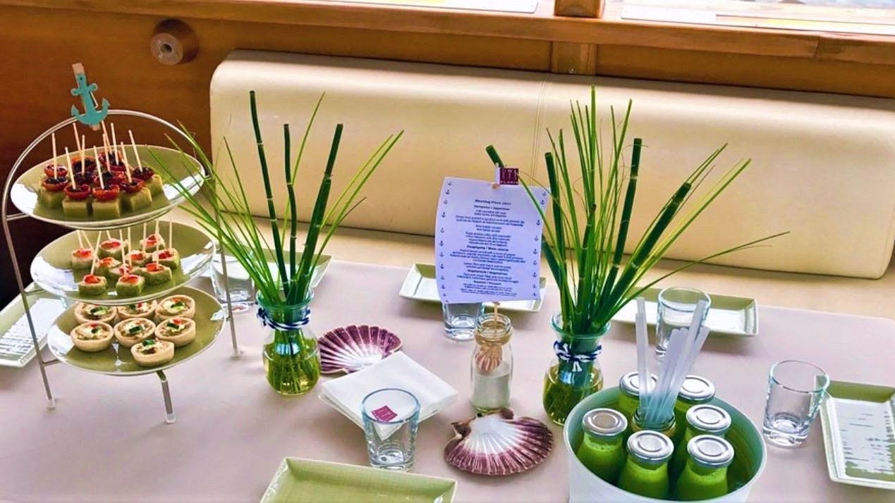 Fingerfood und edle Dekoration.