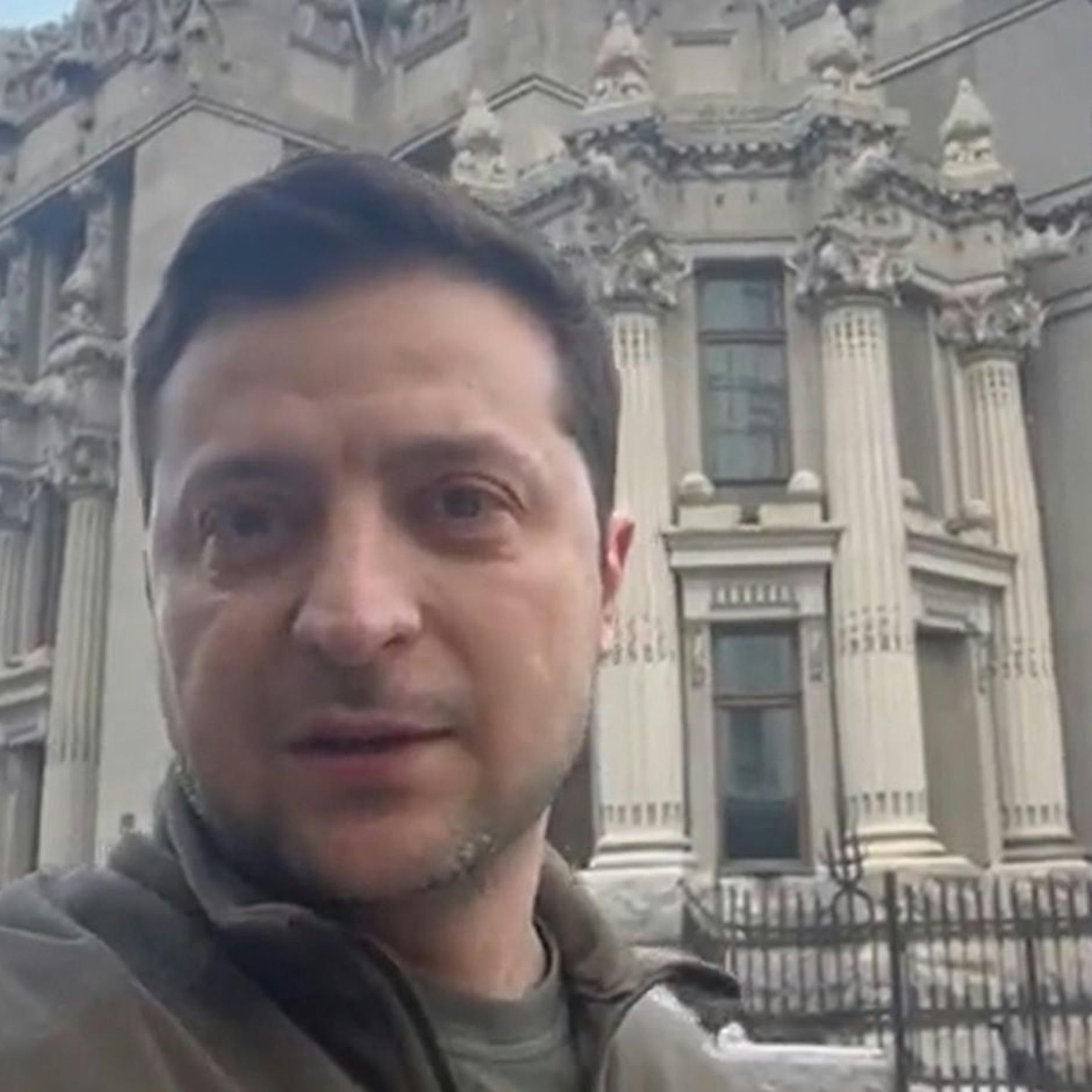 Der ukrainische Präsident Wolodymyr Selenskyj liefert den Auftritt seines Lebens