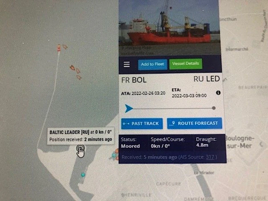 Das Tracking von Marine Traffic bestätigt die BBC-Angaben.