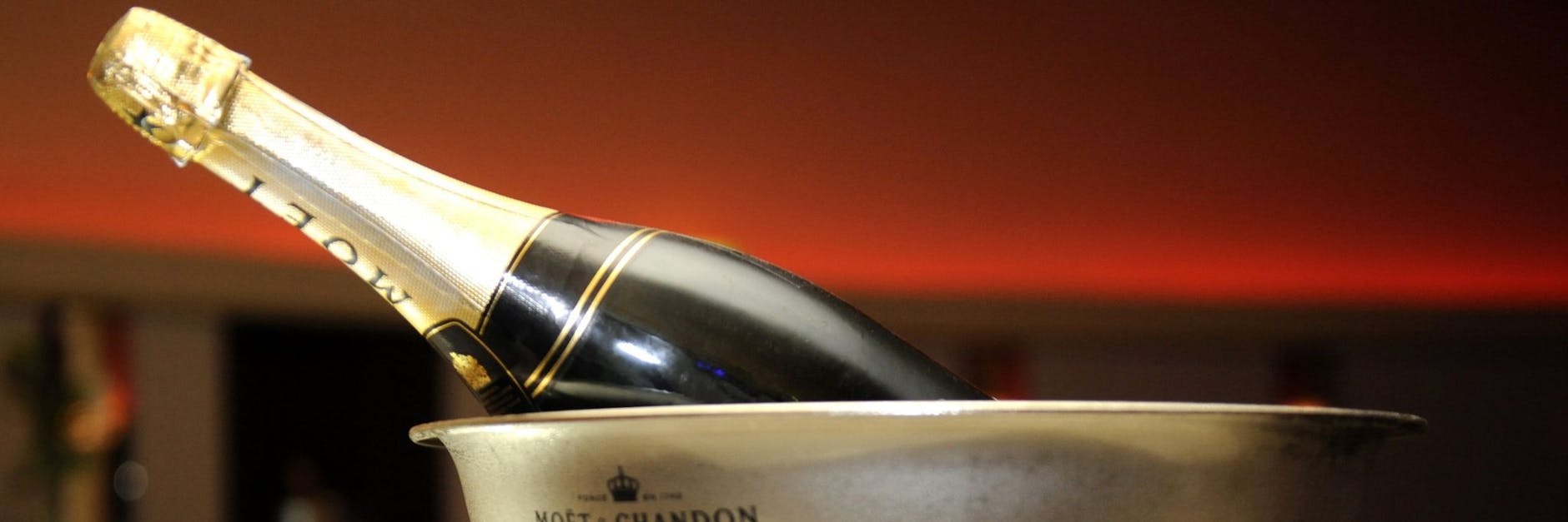 Nicht dieser, aber vor einem anderen Champagner der Marke Moët & Chandon wird gewarnt (siehe Foto unten).