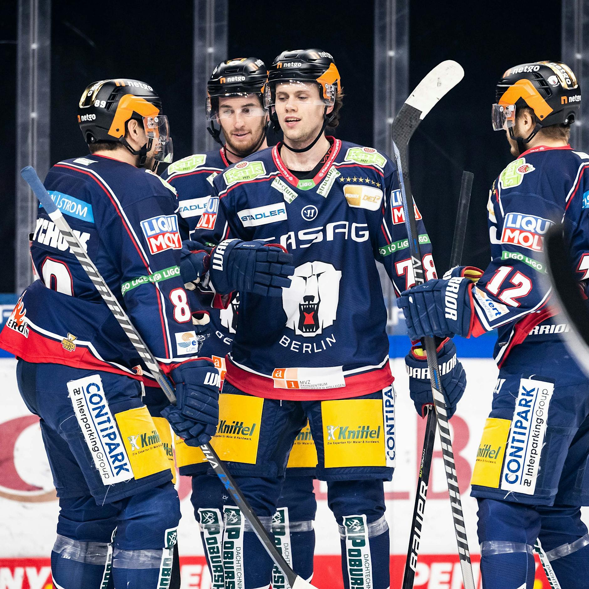 Eisbären besiegen Krefeld 6:2! Bockstarkes Debüt von Dominik Bokk