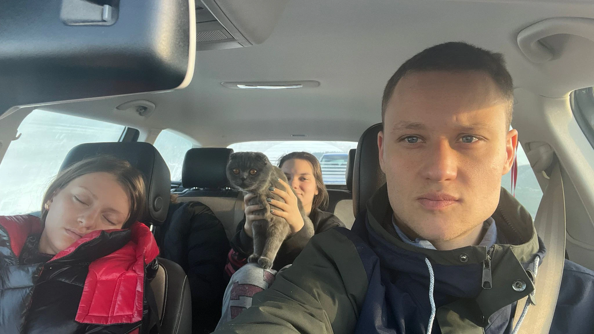 Anton Yaremchuk fährt mit seiner Familie von Ternopil in Richtung Slowakei.