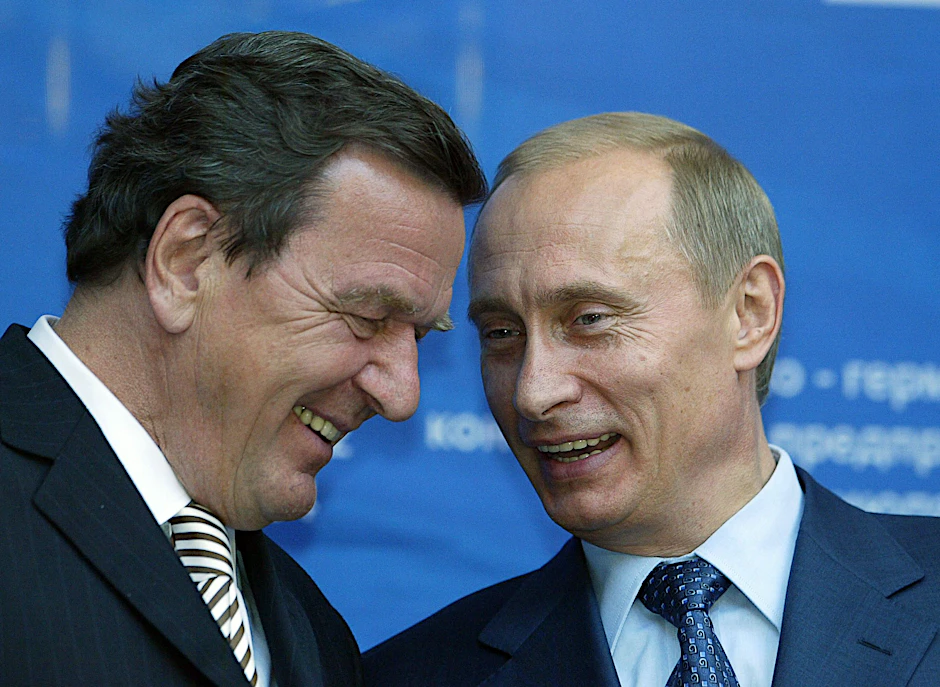 Zwei, die sich gut verstehen: Gerhard Schröder und Wladimir&nbsp;Putin.