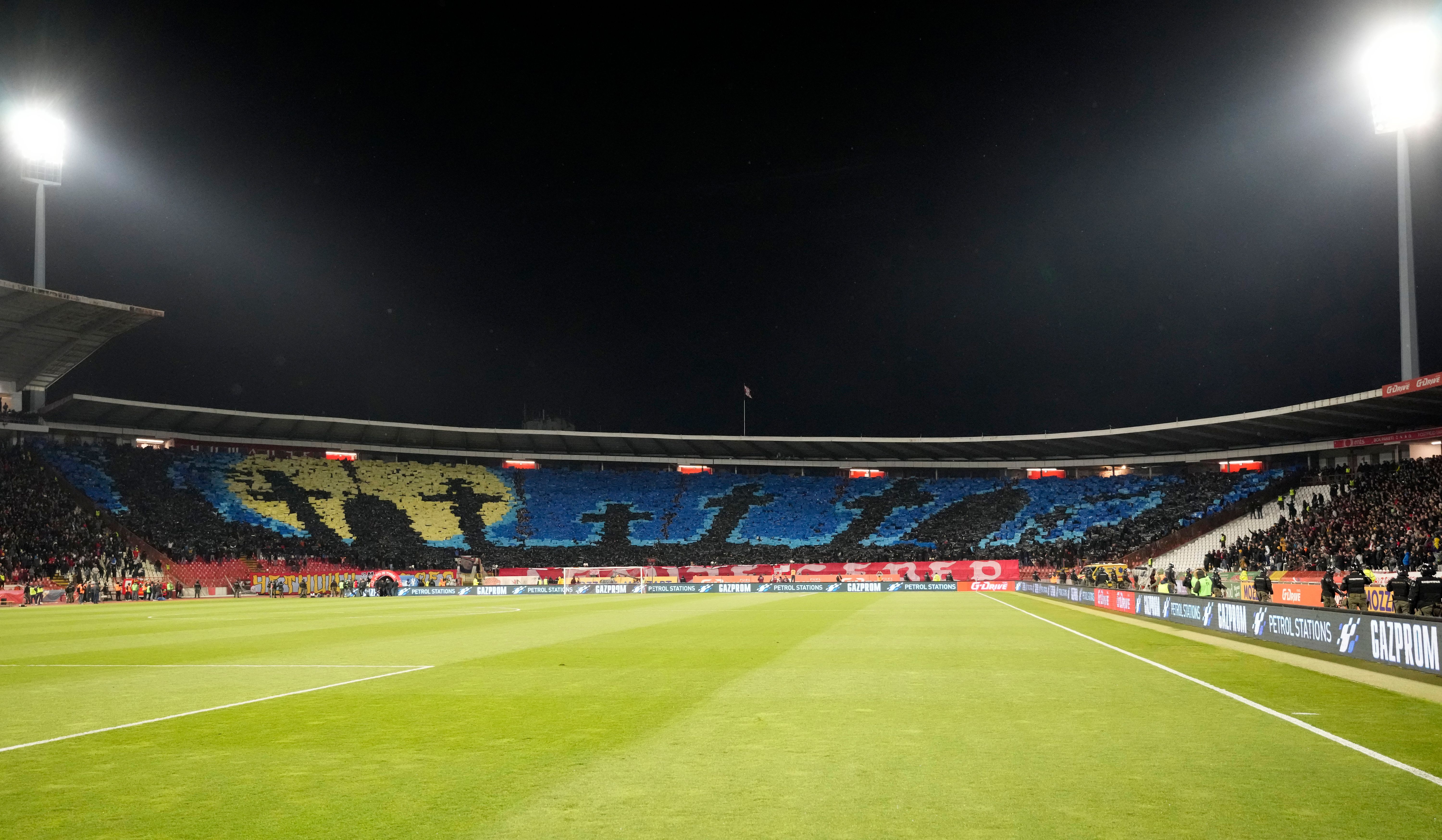 Image - Wie makaber! Serbische Fans verhöhnen angeblich ukrainische Kriegsopfer