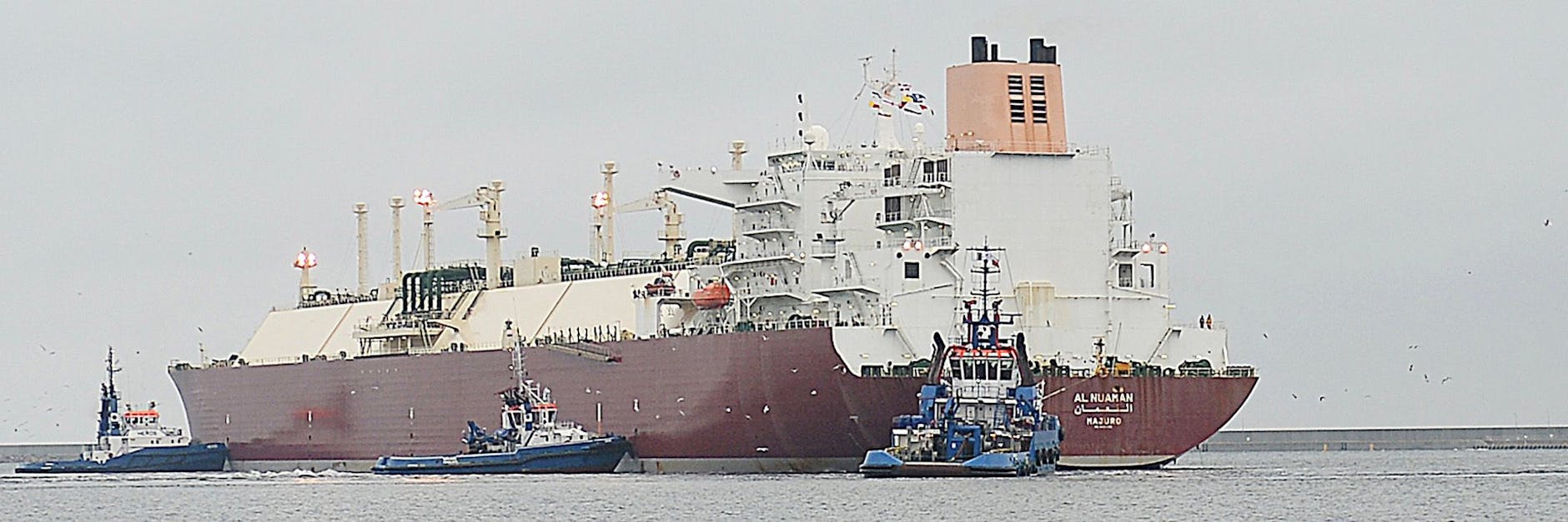 Im Dezember 2015 kam der erste Flüssiggastanker im polnischen Swinemünde an. Deutschland will jetzt ebenfalls LNG-Terminals errichten, in Brunsbüttel und Wilhelmshaven.
