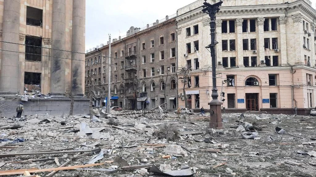 Ukraine: Russische Armee greift Charkiw mit Raketen an