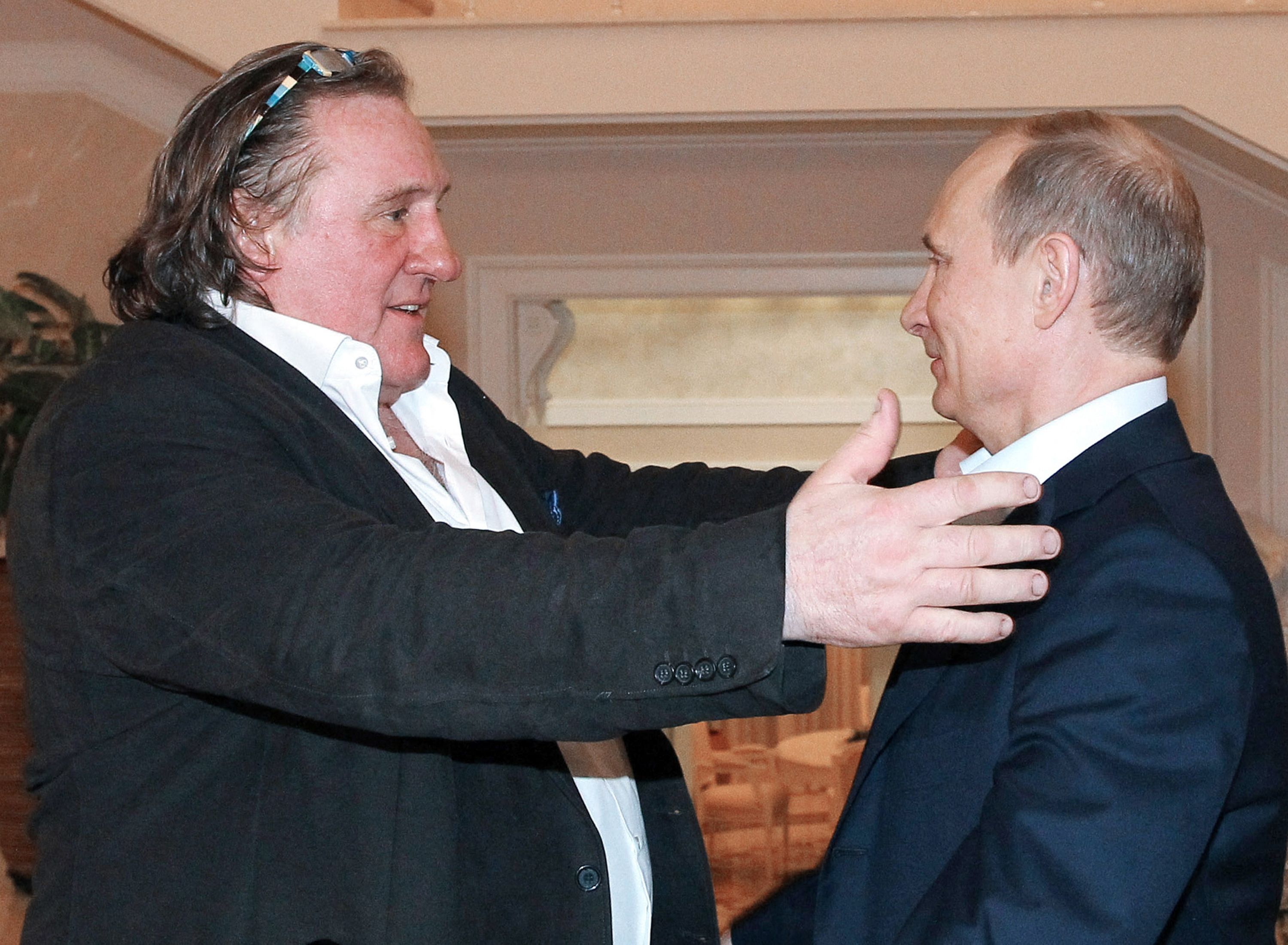 Gérard Depardieu fordert: "Lasst die Waffen ruhen und verhandelt"