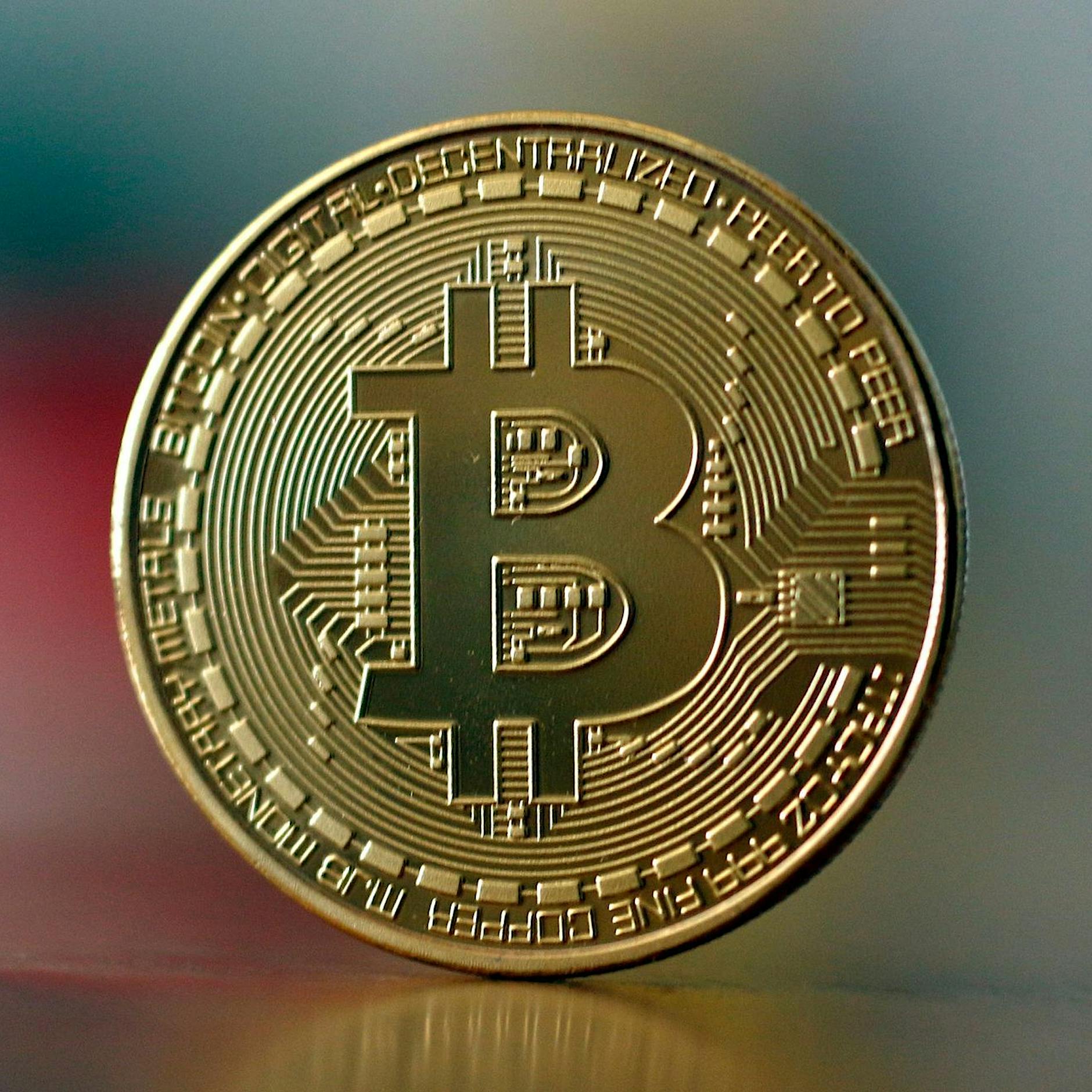Russen und Ukrainer fliehen in Bitcoin