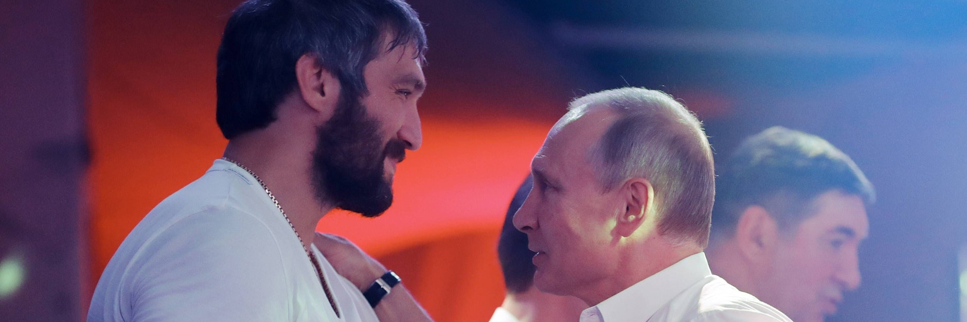 Verstehen sich weiter prächtig: Russland Präsident Wladimir Putin und NHL-Star Alexander Owetschkin.