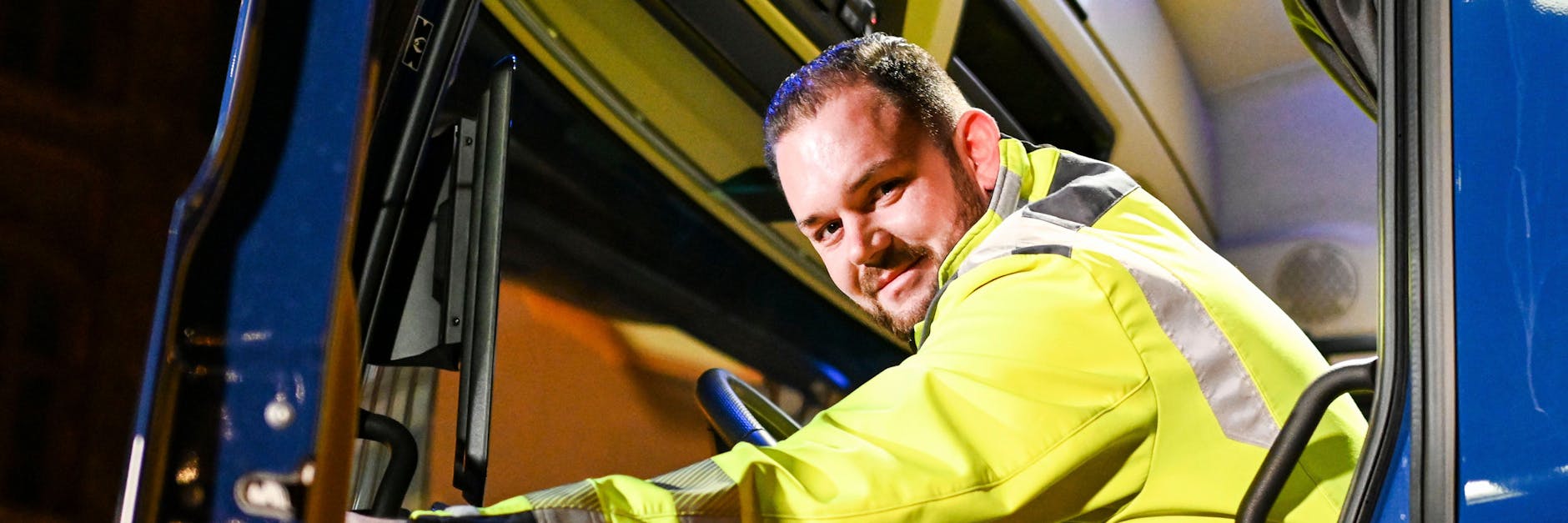 Peter Groß, startbereit: Am späten Abend machte er sich mit medizinischen Spenden von Vivantes ostwärts auf.