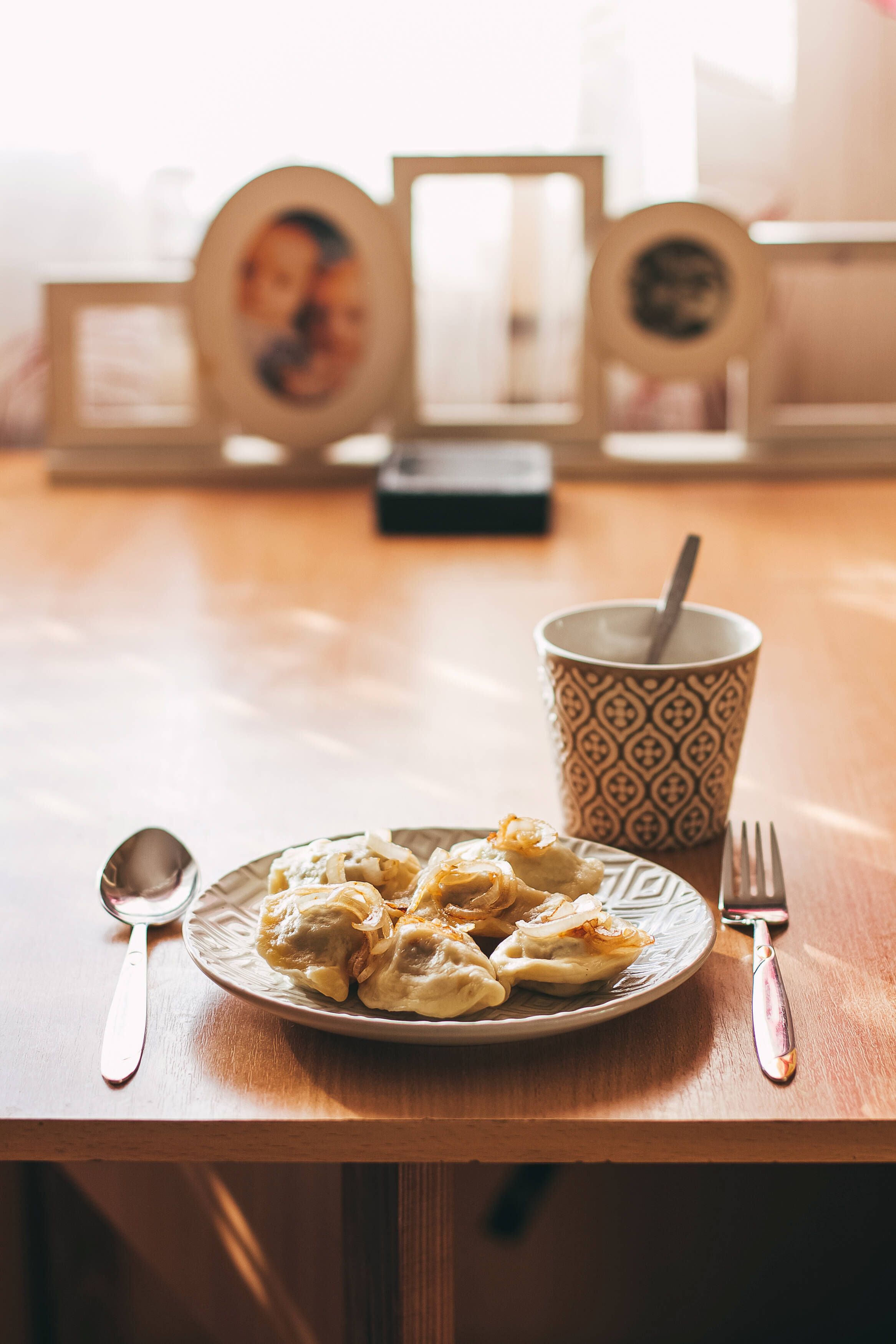 Rezept aus der Ukraine: Kennen Sie schon Wareniki? Die gefüllten Teigtaschen sind das Nationalgericht des Landes – und so stellen Sie sie her