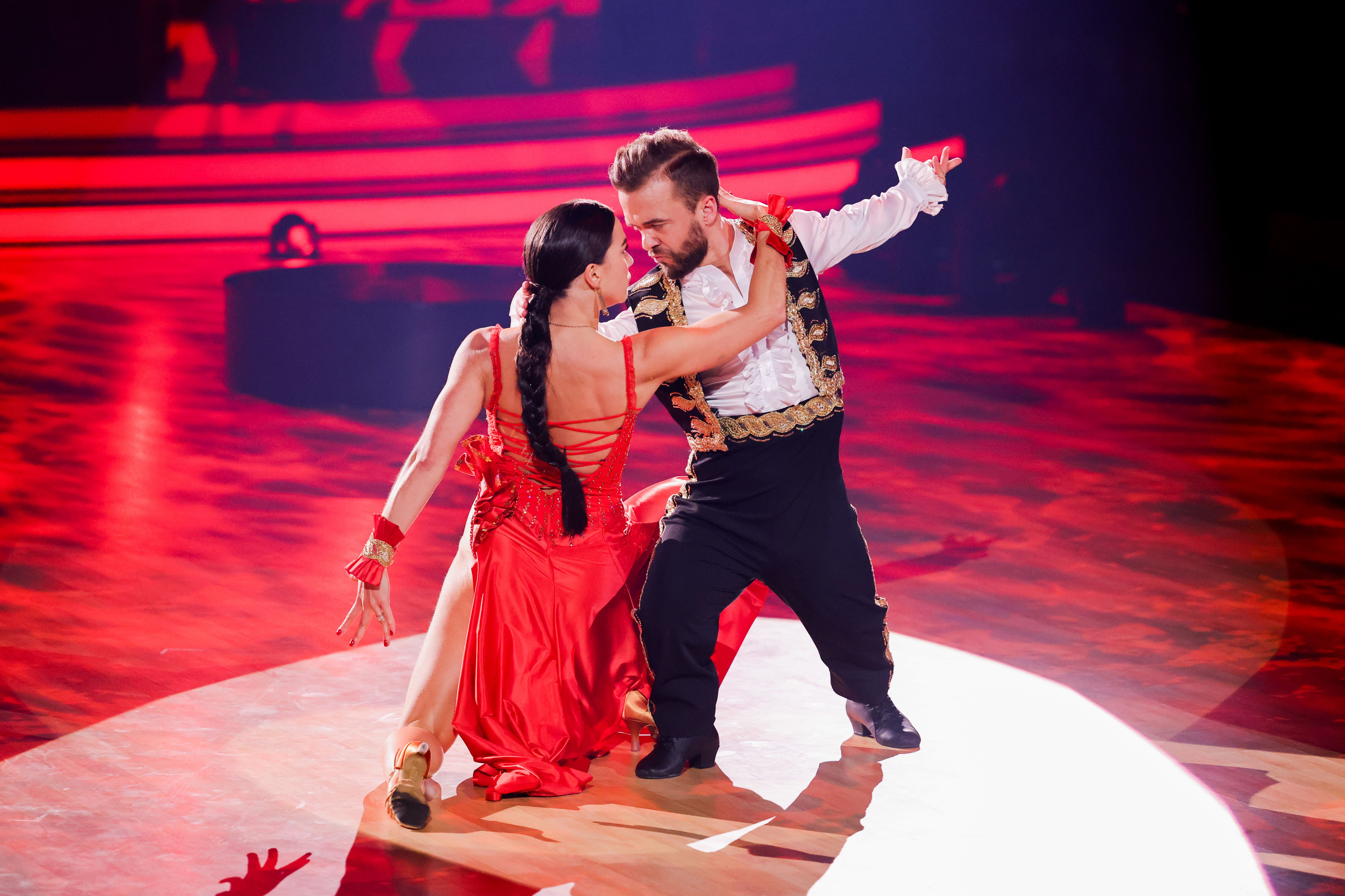 Image - „Let's Dance“ – so lief die zweite Show: Amira Pocher von „fauler Socke“ zu „Da muss mehr kommen“ +++ Mathias Mester toppt einfach alles +++ Und raus ist ...