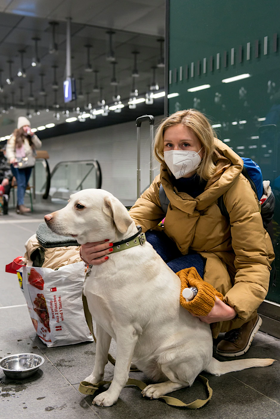 Solidarität am Alexanderplatz: Im Haus der Statistik sammelt der belarussische Verein Razam Hilfsgüter für die Ukraine.