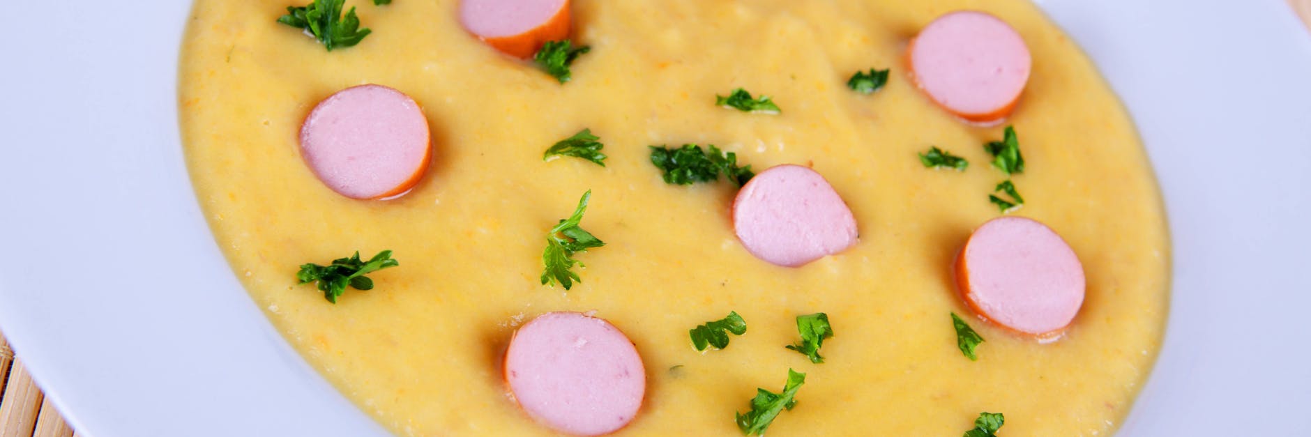 Die Buttermilch-Kartoffelsuppe stammt aus MeckPomm.