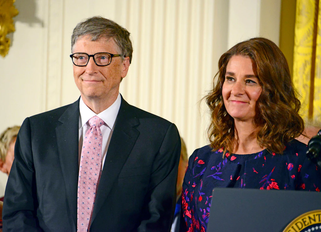 Ex-Frau kritisiert Bill Gates wegen Kontakten zu Epstein