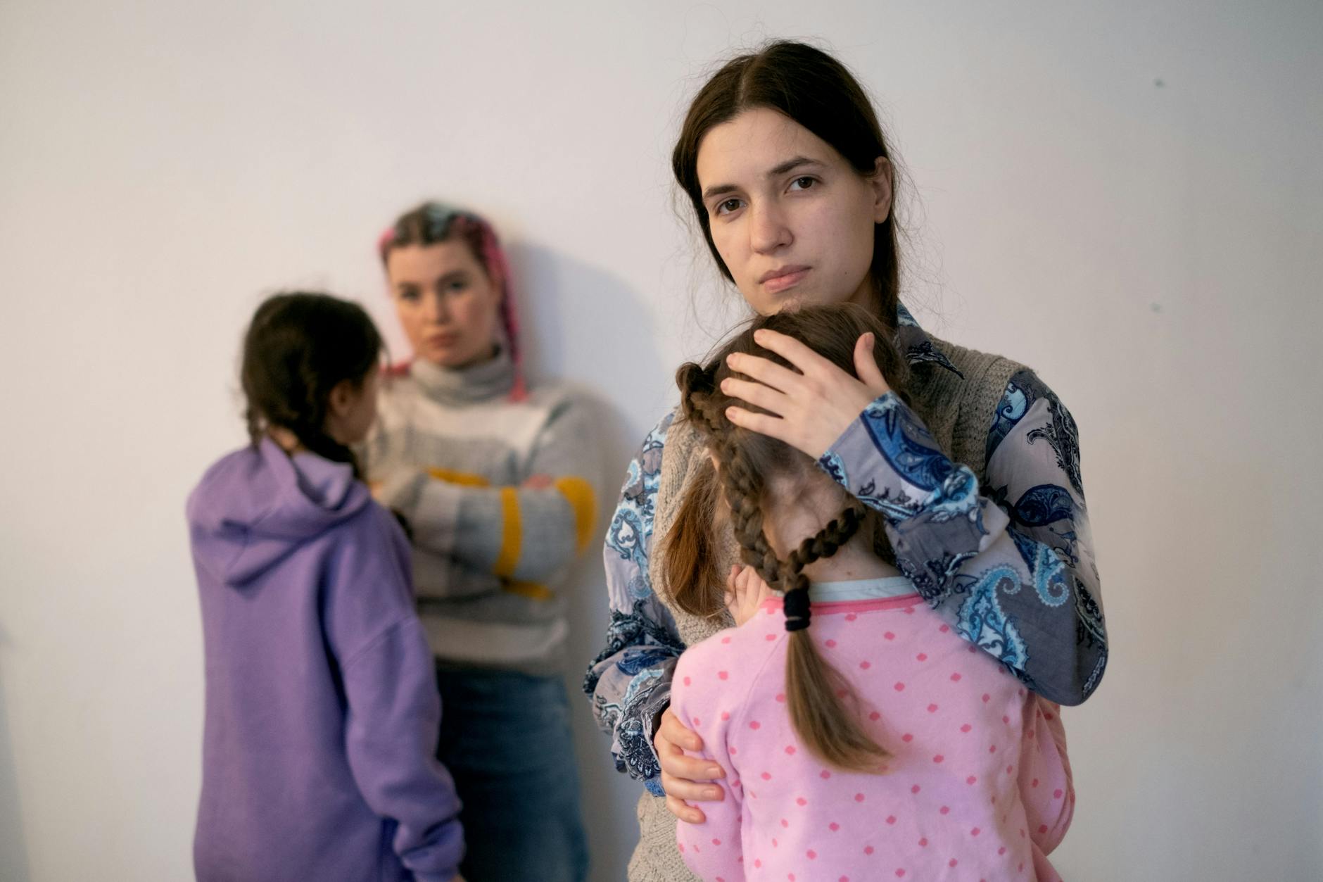 Flucht von Odessa nach Berlin-Marzahn: Elisaveta mit ihrer Tochter Emilia (r.) und Yana mit ihrer Tochter Maria.