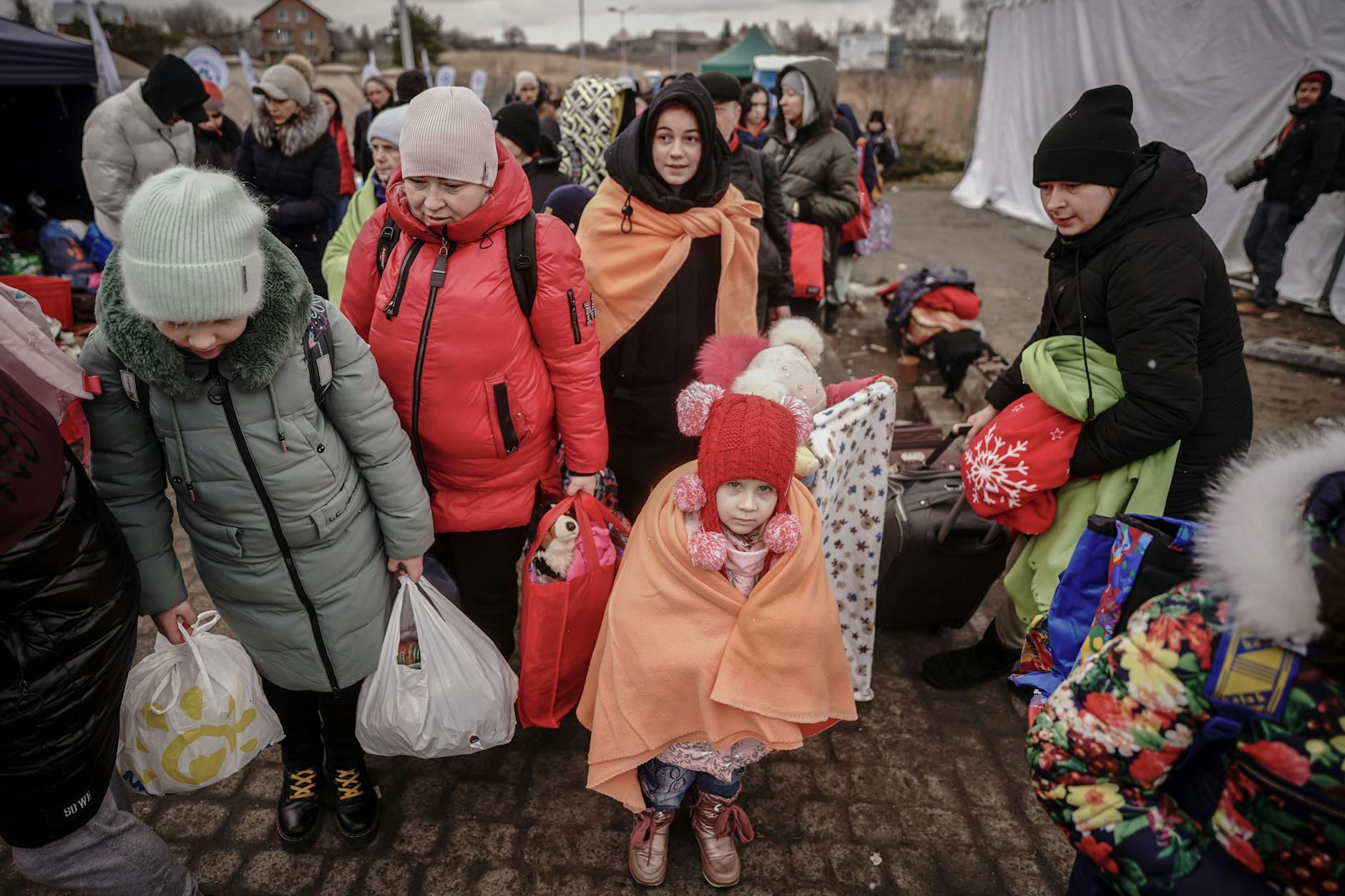 Geflüchtet sind bisher fast ausschließlich Frauen und Kinder.