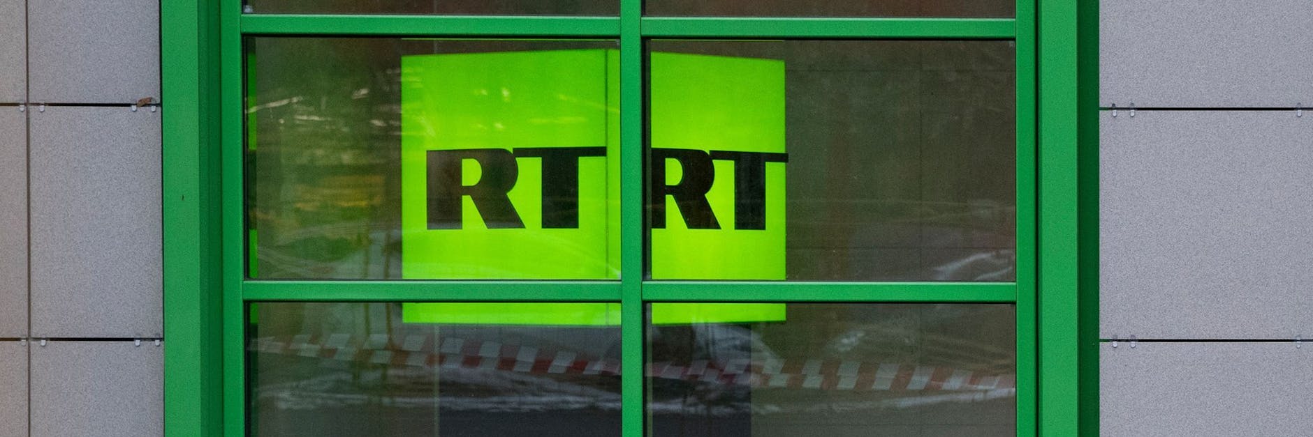 Der russische Propagandasender RT DE bekommt von Berlin ein Zwangsgeld aufgebrummt.