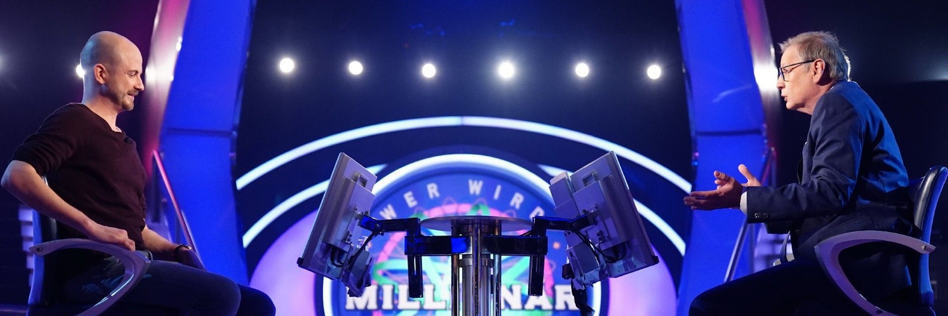 Kandidat Marvin Köchl und Günther Jauch bei einer der letzten Ausgaben im Studio bei „Wer wird Millionär“.