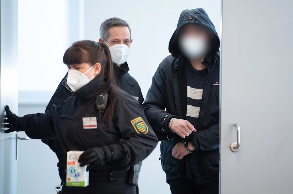 Dresdner Juwelendiebstahl: Ließen Wachleute die Täter flüchten?