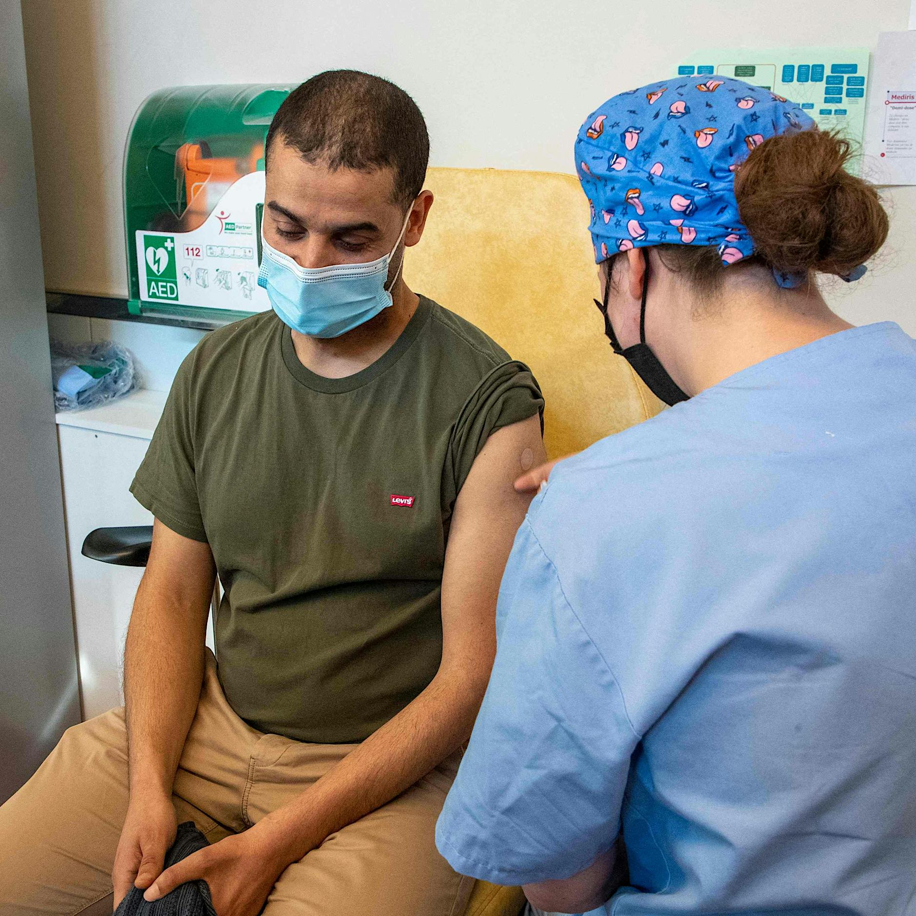 Corona: Novavax-Impfstoff für alle Brandenburger freigegeben